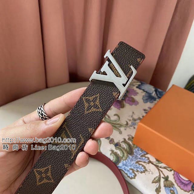 LV新款女士皮帶 路易威登Initiales雙面小牛皮腰帶  jjp1233